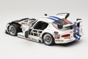 Dodge Viper GTS-R #94 Viper Team Oreca O. Beretta / T. Archer / D. Dupuy 24 Hours of Daytona 1997 AUTOart 1:18 89723 メタル - 画像 5/8