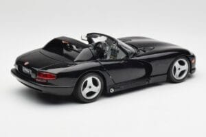 Dodge Viper RT/10 ブラック Bburago 1:18 3065 メタル - 画像 3/8