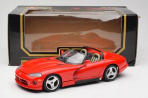 Dodge Viper RT/10 レッド Bburago 1:18 3025-M1 メタル - 画像 8/8