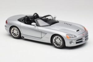 Dodge Viper SRT-10 ブライトシルバー Bburago 1:18 34908 メタル - 画像 6/8