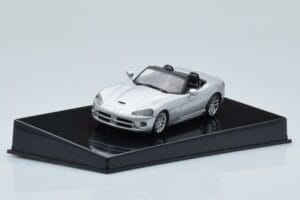 Dodge Viper SRT-10 シルバー AUTOart 1:43 51703 メタル - 画像 2/4