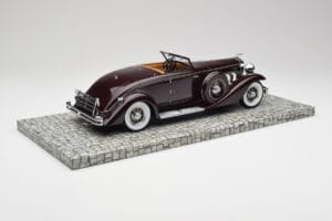 Duesenberg SJN コンバーチブル クーペ バーガンディ Minichamps 1:18 107150331 メタル - 画像 5/6