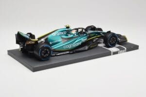 Aston Martin AMR22 Aramco #5 S. Vettel Monaco GP 2022 Minichamps 1:18 117220305 レジン - 画像 3/7