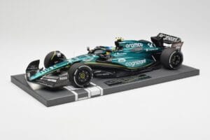 Aston Martin AMR23 #14 F. Alonso 3rd Place Saudi Arabian GP 2023 Minichamps 1:18 117230214 メタル - 画像 2/7