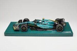 Aston Martin AMR22 #5 S. Vettel Last Race Abu Dhabi GP 2022 Minichamps 1:18 147222205 レジン
