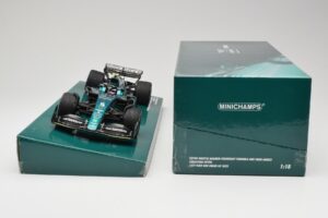 Aston Martin AMR22 #5 S. Vettel Last Race Abu Dhabi GP 2022 Minichamps 1:18 147222205 レジン - 画像 6/7