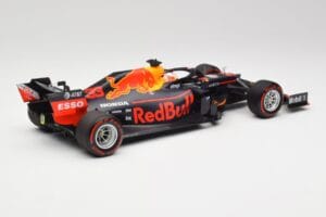 Aston Martin Red Bull Racing RB15 #33 M. Verstappen F1 2019 Minichamps 1:18 110190033 メタル - 画像 2/7