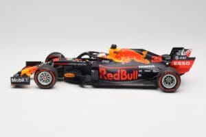 Aston Martin Red Bull Racing RB15 #33 M. Verstappen F1 2019 Minichamps 1:18 110190033 メタル - 画像 3/7