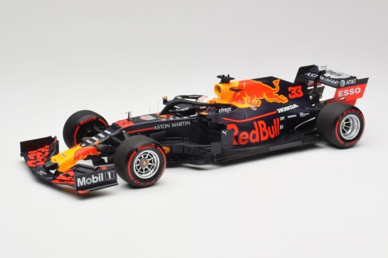 Aston Martin Red Bull Racing RB15 #33 M. Verstappen F1 2019 Minichamps 1:18 110190033 メタル