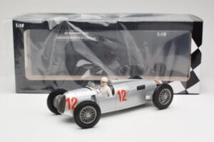 Auto Union Type C #12 H. Stuck Hungarian GP Budapest 1936 Minichamps 1:18 155361012 メタル - 画像 6/6