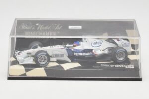 BMW Sauber F1.06 #11 J. Villeneuve F1 2006 Minichamps 1:43 400060017 メタル - 画像 5/5