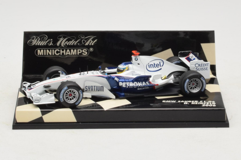 BMW Sauber F1.06 #16 N. Heidfeld BMW Sauber F1 Team 2006 Minichamps 1:43 400060016 メタル