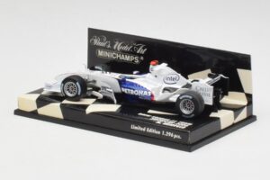 BMW Sauber F1.06 #16 N. Heidfeld F1 2006 Minichamps 1:43 400060086 メタル - 画像 2/5