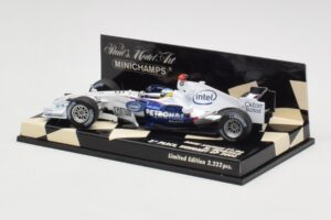 BMW Sauber F1.06 #10 N. Heidfeld Hungarian GP 3rd Place 2006 Minichamps 1:43 400060116 メタル - 画像 3/5