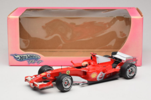 Ferrari 248 F1 #5 M. Schumacher German GP Hockenheimring 2006 Hot Wheels 1:18 J2887 メタル - 画像 6/6