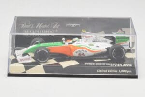 Force India Mercedes VJM02 #21 G. Fisichella Showcar 2009 Minichamps 1:43 400090091 メタル - 画像 5/5