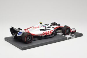 Haas VF-22 #47 M. Schumacher British GP 2022 Minichamps 1:18 117221047 レジン - 画像 3/7