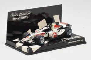 Honda RA106 #12 J. Button Hungarian GP Winner F1 2006 Minichamps 1:43 400060112 メタル - 画像 2/5