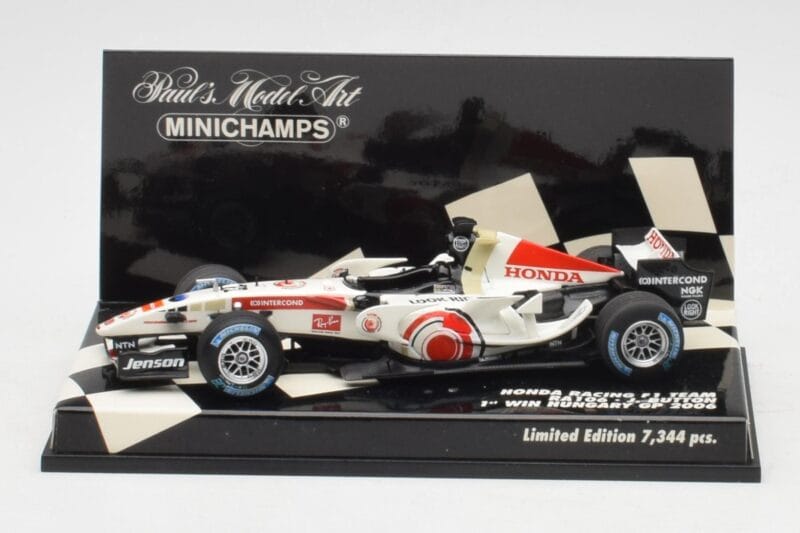 Honda RA106 #12 J. Button Hungarian GP Winner F1 2006 Minichamps 1:43 400060112 メタル