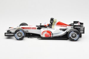 Honda RA106 Honda Racing Team J. Button F1 Showcar 2006 Minichamps 1:18 BUTTON001 メタル - 画像 3/6