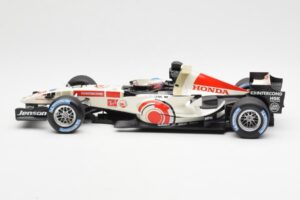 Honda Racing Team RA106 #12 J. Button F1 2006 Minichamps 1:18 100060012 メタル - 画像 3/6