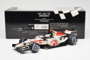 Honda Racing Team RA106 #11 R. Barrichello F1 2006 Minichamps 1:18 100060011 メタル - 画像 6/6