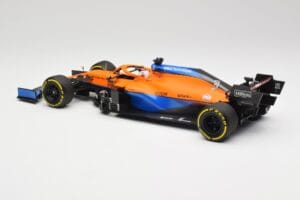McLaren MCL35M #3 D. Ricciardo Bahrain GP 2021 Minichamps 1:18 530211803 メタル - 画像 5/7