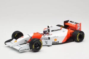 McLaren Ford MP4/8 #7 M. Andretti European GP 1993 Minichamps 1:18 530931827 レジン