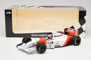 McLaren Ford MP4/8 #7 M. Andretti European GP 1993 Minichamps 1:18 530931827 レジン - 画像 6/7