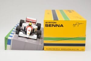 McLaren Ford MP4/8 #8 A. Senna Winner Australian GP 1993 Minichamps 1:18 543933838 メタル - 画像 6/7