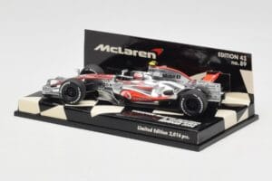 McLaren Mercedes MP4-23 #23 H. Kovalainen Showcar 2008 Minichamps 1:43 530084393 メタル - 画像 3/5