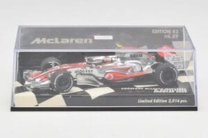 McLaren Mercedes MP4-23 #23 H. Kovalainen Showcar 2008 Minichamps 1:43 530084393 メタル - 画像 5/5