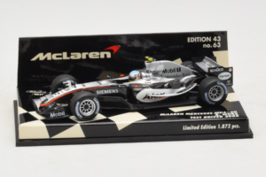 McLaren MP4-20 Mercedes A. Wurz F1 2005 Minichamps 1:43 530054355 メタル