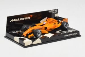 McLaren Mercedes MP4-20 G. Paffett Test Car 2006 Minichamps 1:43 530064395 メタル - 画像 2/5