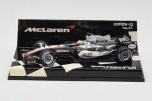 McLaren Mercedes MP4-20 #10 J-P. Montoya Race Car 2005 Minichamps 1:43 530054310 メタル