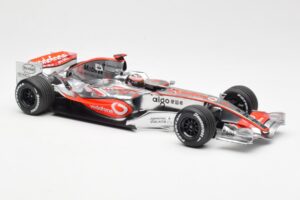 McLaren MP4-21 Mercedes #4 J-P. Montoya Showcar 2006 Minichamps 1:18 MONTOYA002 メタル - 画像 4/6