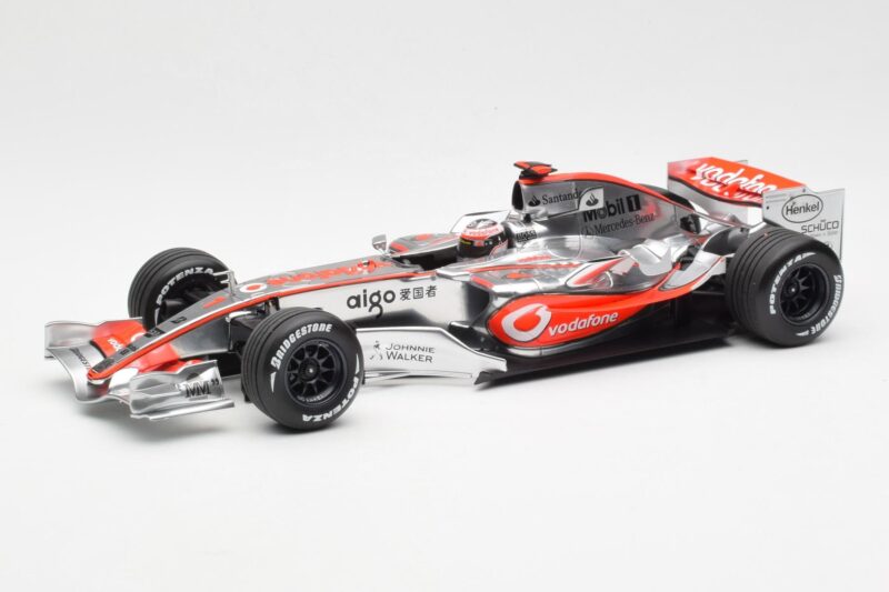 McLaren MP4-21 Mercedes #4 J-P. Montoya Showcar 2006 Minichamps 1:18 MONTOYA002 メタル