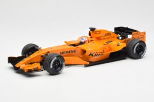 McLaren MP4-21 Mercedes #3 K. Raikkonen Interim Livery 2006 Minichamps 1:18 530061873 メタル