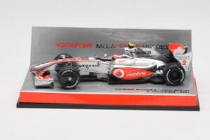 McLaren Mercedes MP4-24 #2 H. Kovalainen Race Car 2009 Minichamps 1:43 503094302 メタル