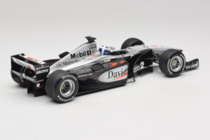 McLaren MP4-15 #2 D. Coulthard F1 2000 Minichamps 1:18 B66962118 メタル - 画像 2/6
