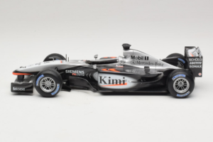McLaren MP4-20 #9 K. Raikkonen F1 2005 Hot Wheels 1:18 H2286 メタル - 画像 3/6