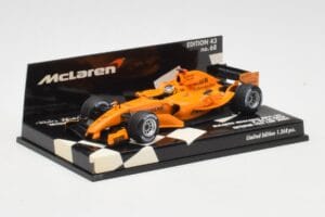 McLaren MP4/20 P. de la Rosa 2006 Minichamps 1:43 530064394 メタル - 画像 2/5