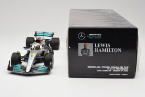 Mercedes AMG W13 E Performance Petronas #44 L. Hamilton Spanish GP 2022 Minichamps 1:18 110220044 メタル - 画像 6/7