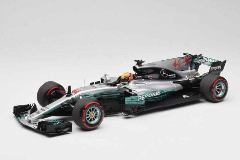 Mercedes AMG W08 EQ Power+ Petronas #44 L. Hamilton F1 World Champion 2017 Minichamps 1:18 186170044 レジン