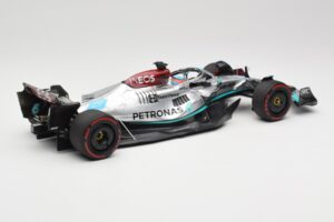 Mercedes AMG W13 E Performance Petronas #63 G. Russell Brazilian GP 1st Win 2022 Minichamps 1:18 110222163 レジン - 画像 2/7