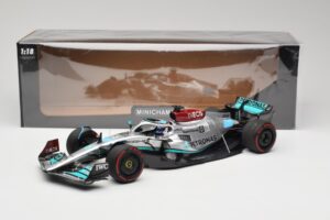 Mercedes AMG W13 E Performance Petronas #63 G. Russell Brazilian GP 1st Win 2022 Minichamps 1:18 110222163 レジン - 画像 7/7