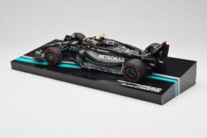 Mercedes AMG W14 E Performance Petronas #44 L. Hamilton Australian GP 2023 Minichamps 1:18 113230144 レジン - 画像 4/7