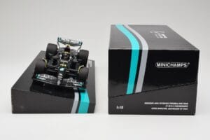 Mercedes AMG W14 E Performance Petronas #44 L. Hamilton Australian GP 2023 Minichamps 1:18 113230144 レジン - 画像 6/7