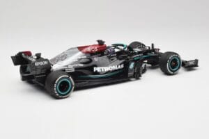 Mercedes AMG W12 #44 L. Hamilton Bahrain GP 2021 Minichamps 1:18 110210144 メタル - 画像 2/7