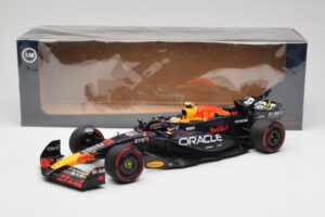 Red Bull Racing RB20 #11 S. Perez Bahrain GP 2024 Minichamps 1:18 110240111 メタル - 画像 7/7